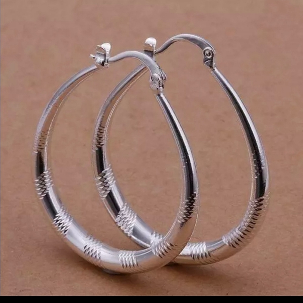 ***New 925 Silver Engraved Statement Hoop Earrings